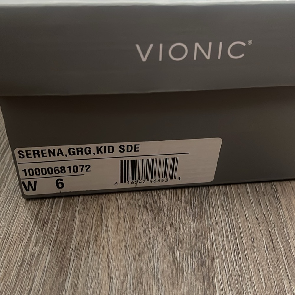 Vionic Serena Suede Ankle Boots in Gray Size 6 - Picture 13 of 13
